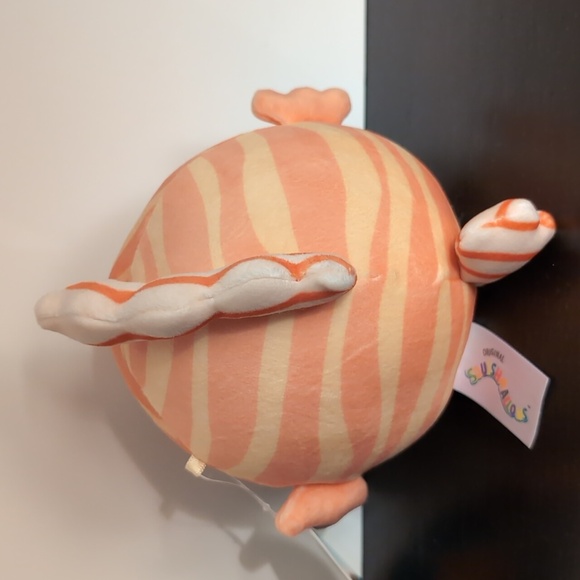 NWT, Squishmallows Lucienne the Lionfish Plush Toy. - Picture 3 of 10